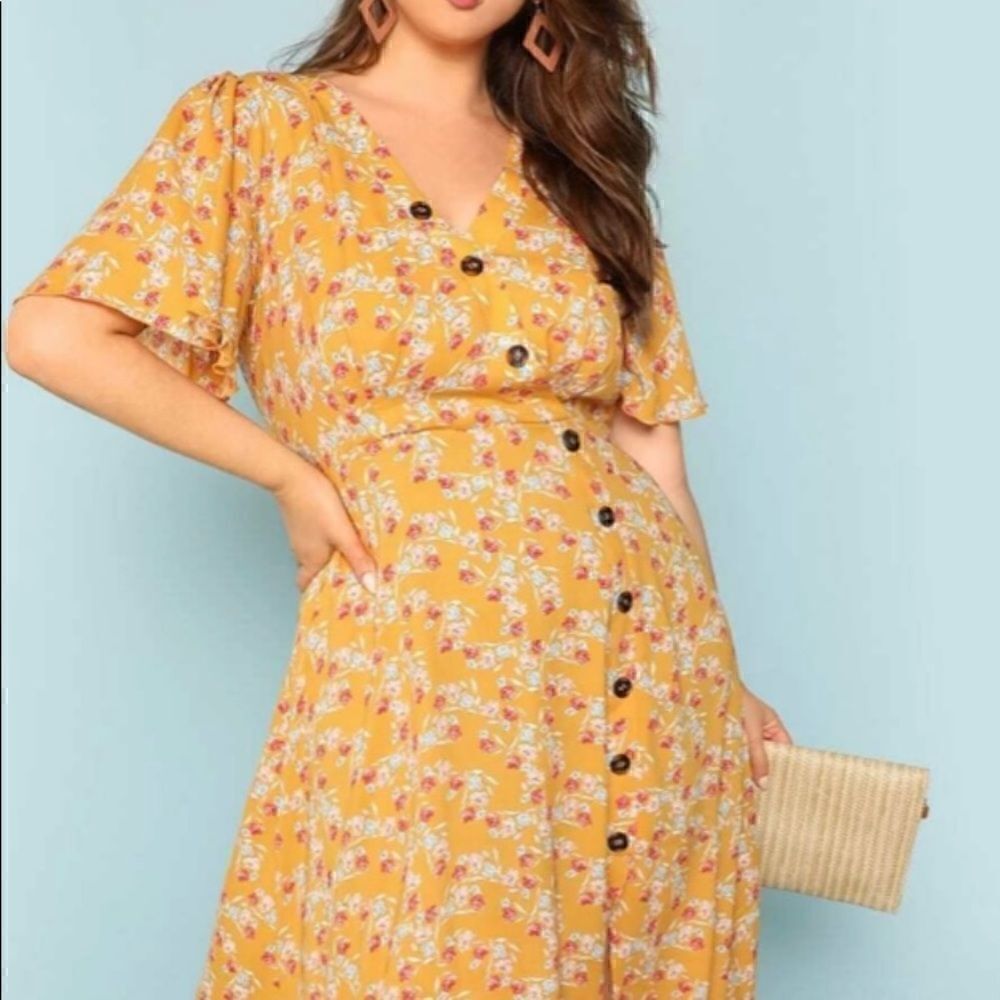 Shein Asymmetric Buttoned Placket Floral Dress-Plus Size